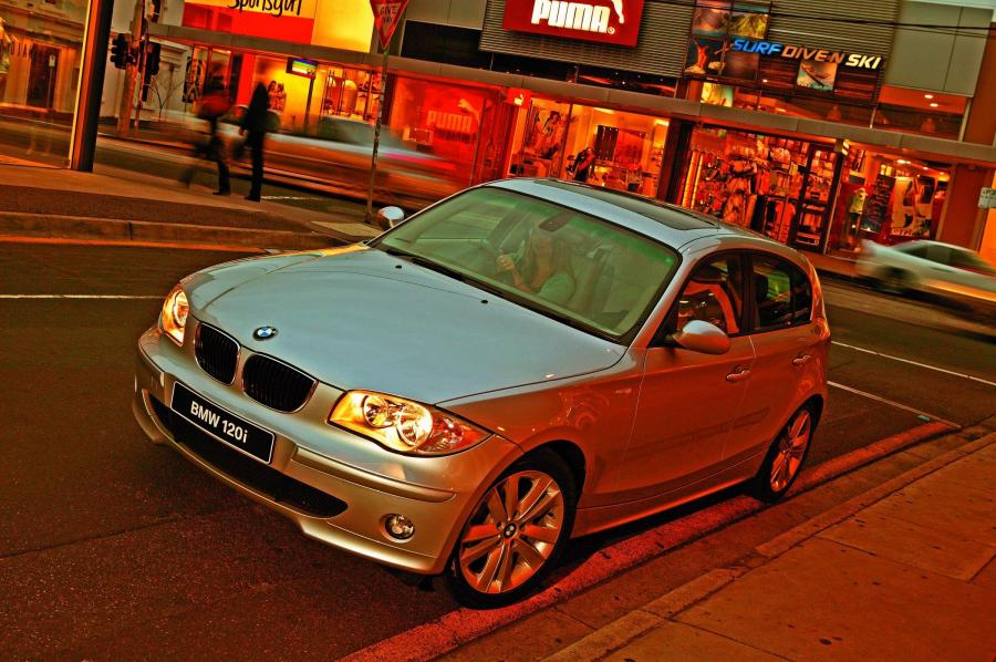  BMW 1-Series 5-Door 2005 года  (фото 104 из 187)